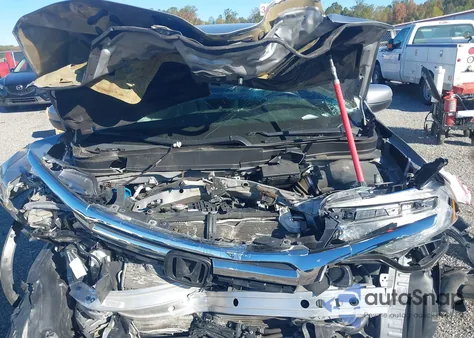 2017 Honda Ridgeline Rtl из США, поврежденный, VIN 5FPYK3F50HB017354